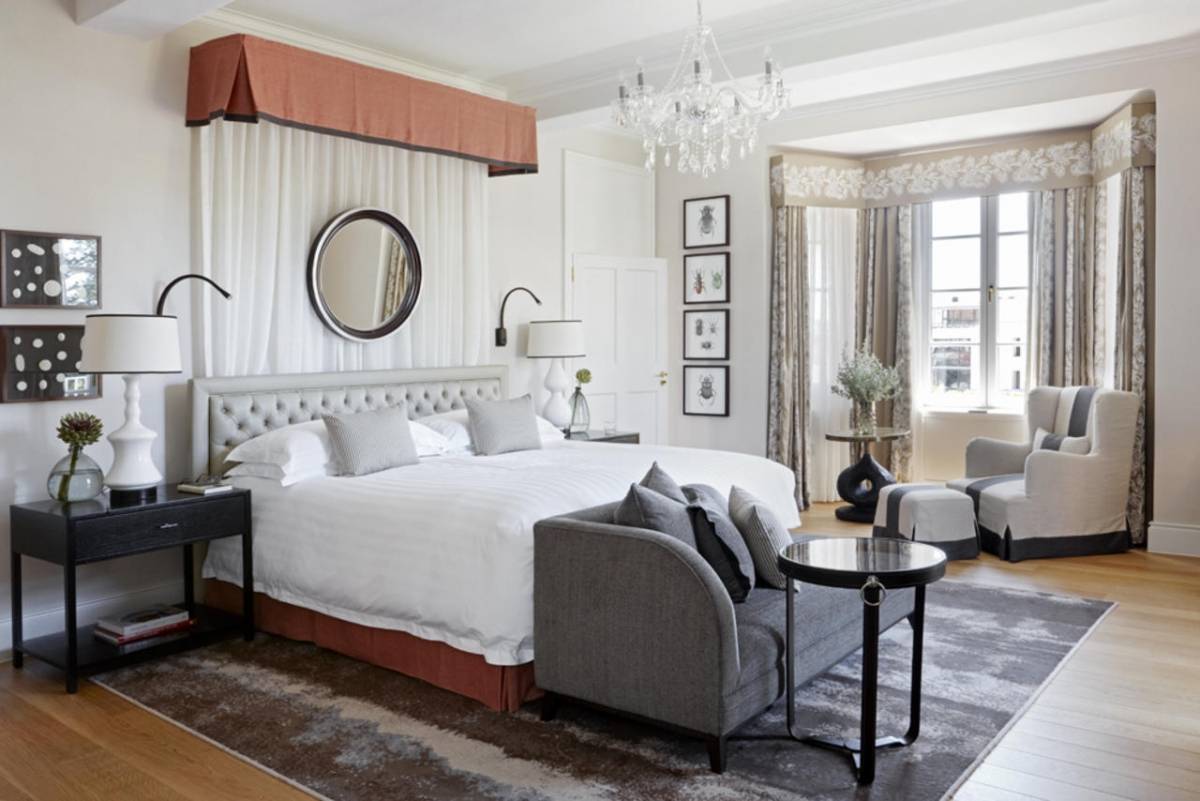 deluxe_junior_suite_bedroom