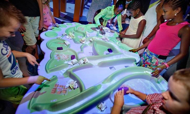 dd364596.jpg__740x445_q85_crop