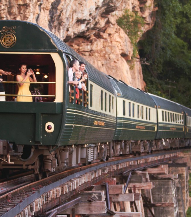 Travelling in Style: Fall (back) in love with trains